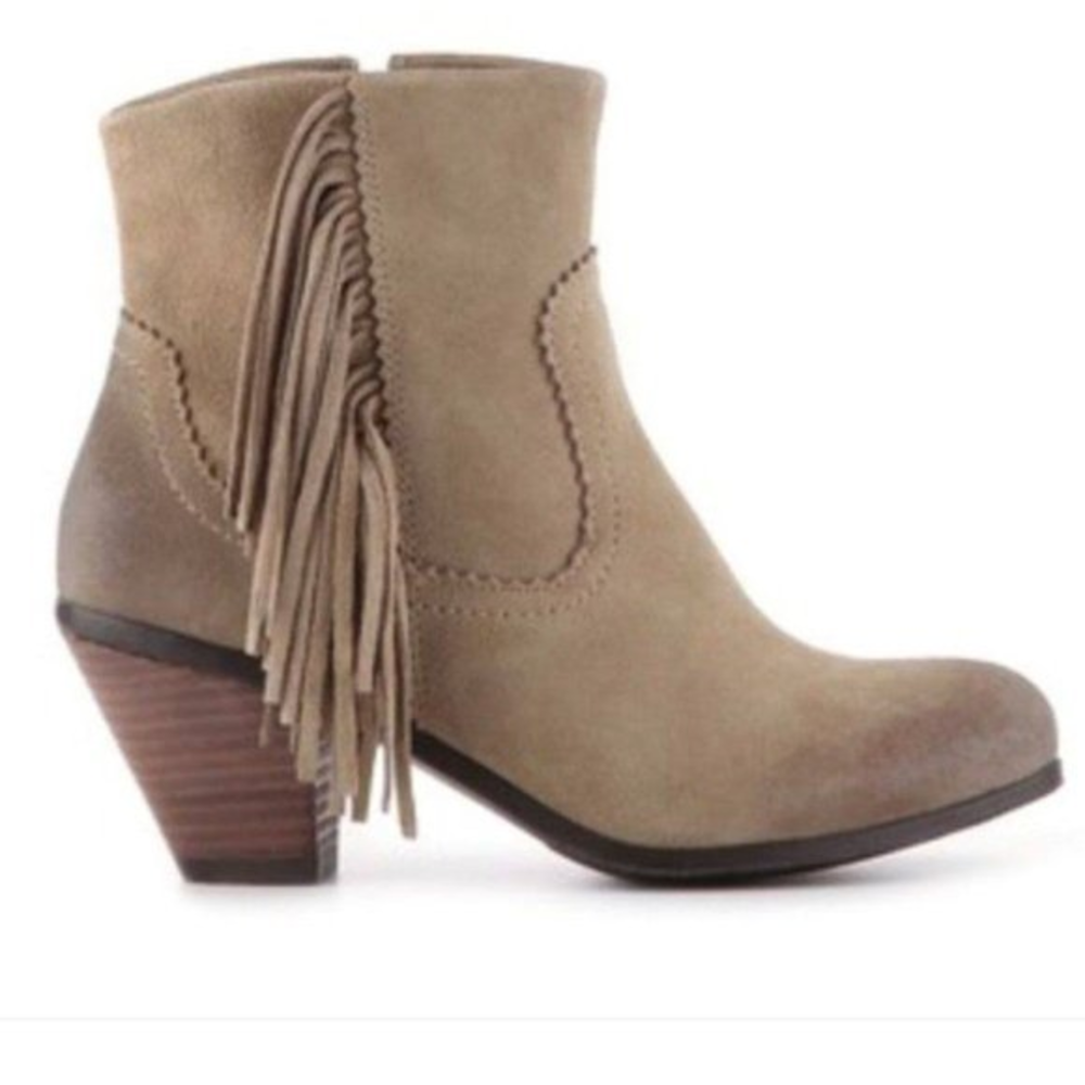 Crown Vintage‎ Suede Leather Fringe Boho Ankle Bootie Women's Size 8